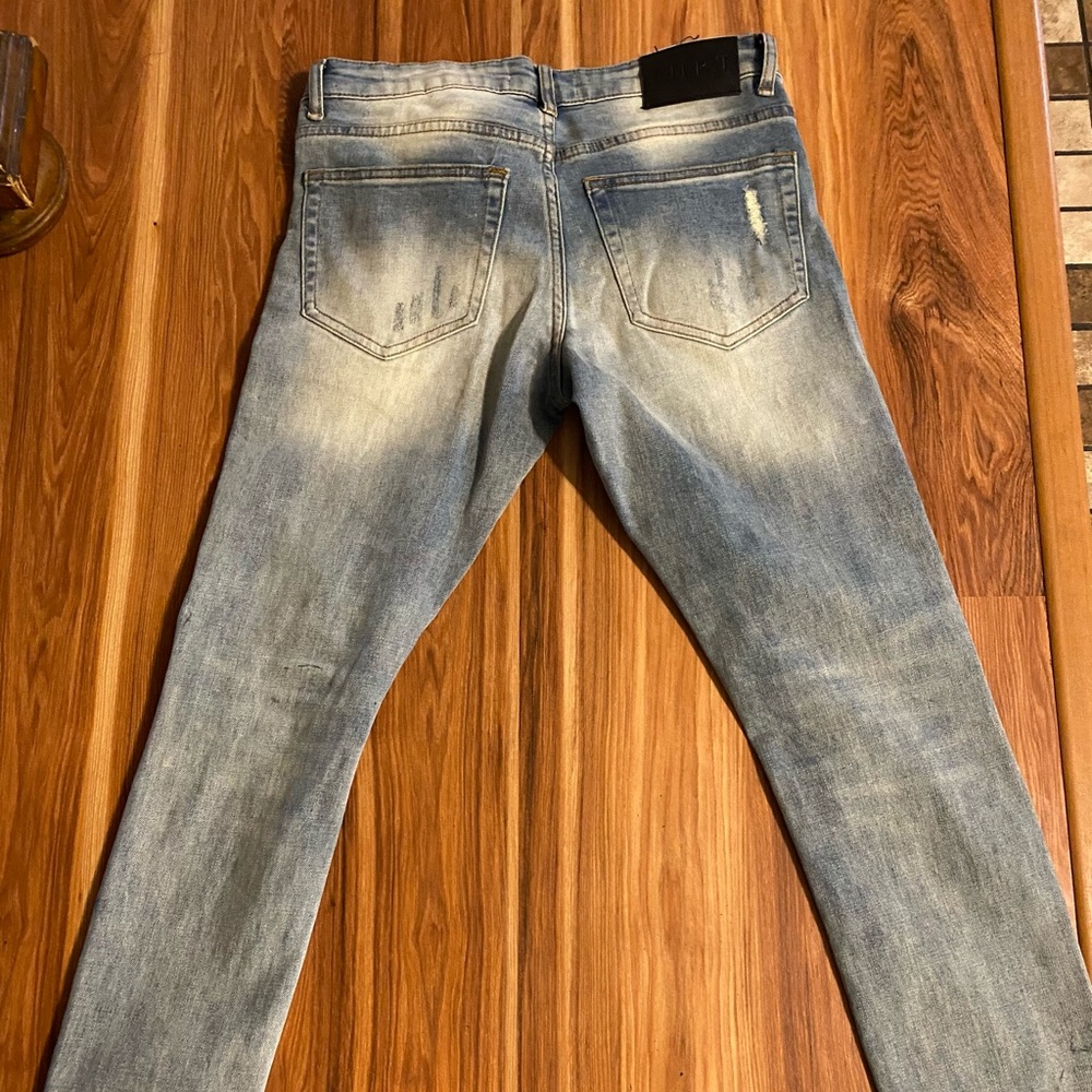 Customized Jeans - Picture 3 of 5